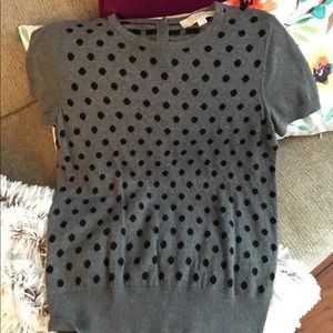 Loft Short Sleeve Sweater Gray w/Black Polka Dots